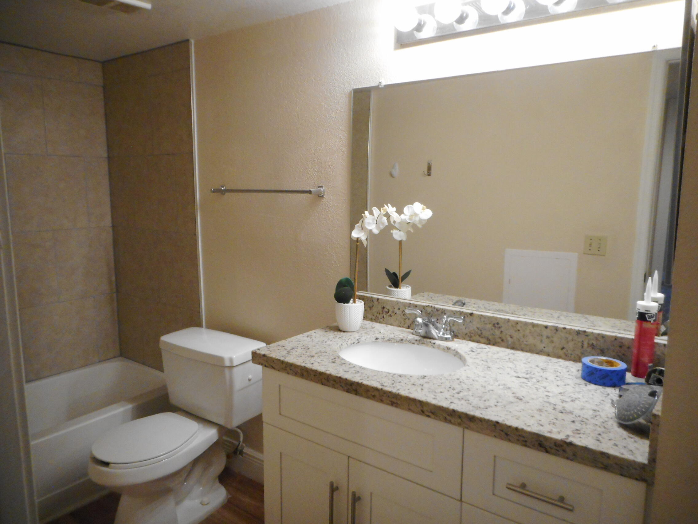 SUNDANCE AT DAVIE CONDO - Residential Lease