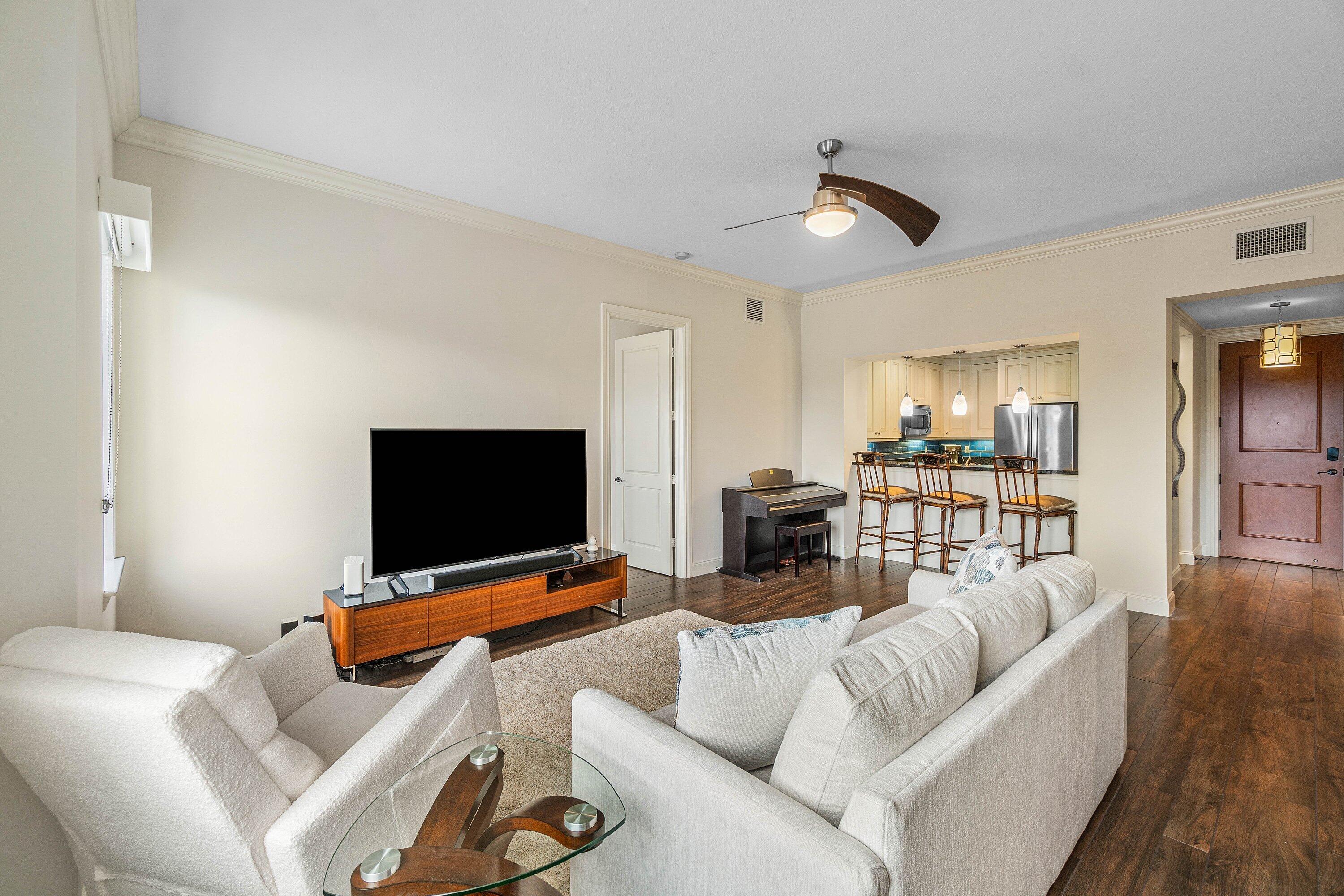 CITY WALK AT PINEAPPLE GROVE CONDO - Residential
