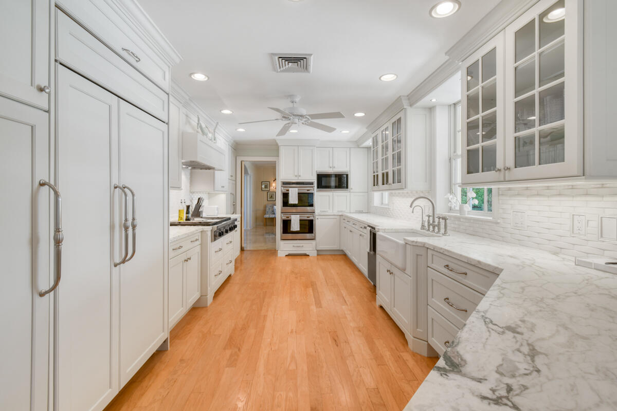 SEVEN OAKS ISLAND - Residential