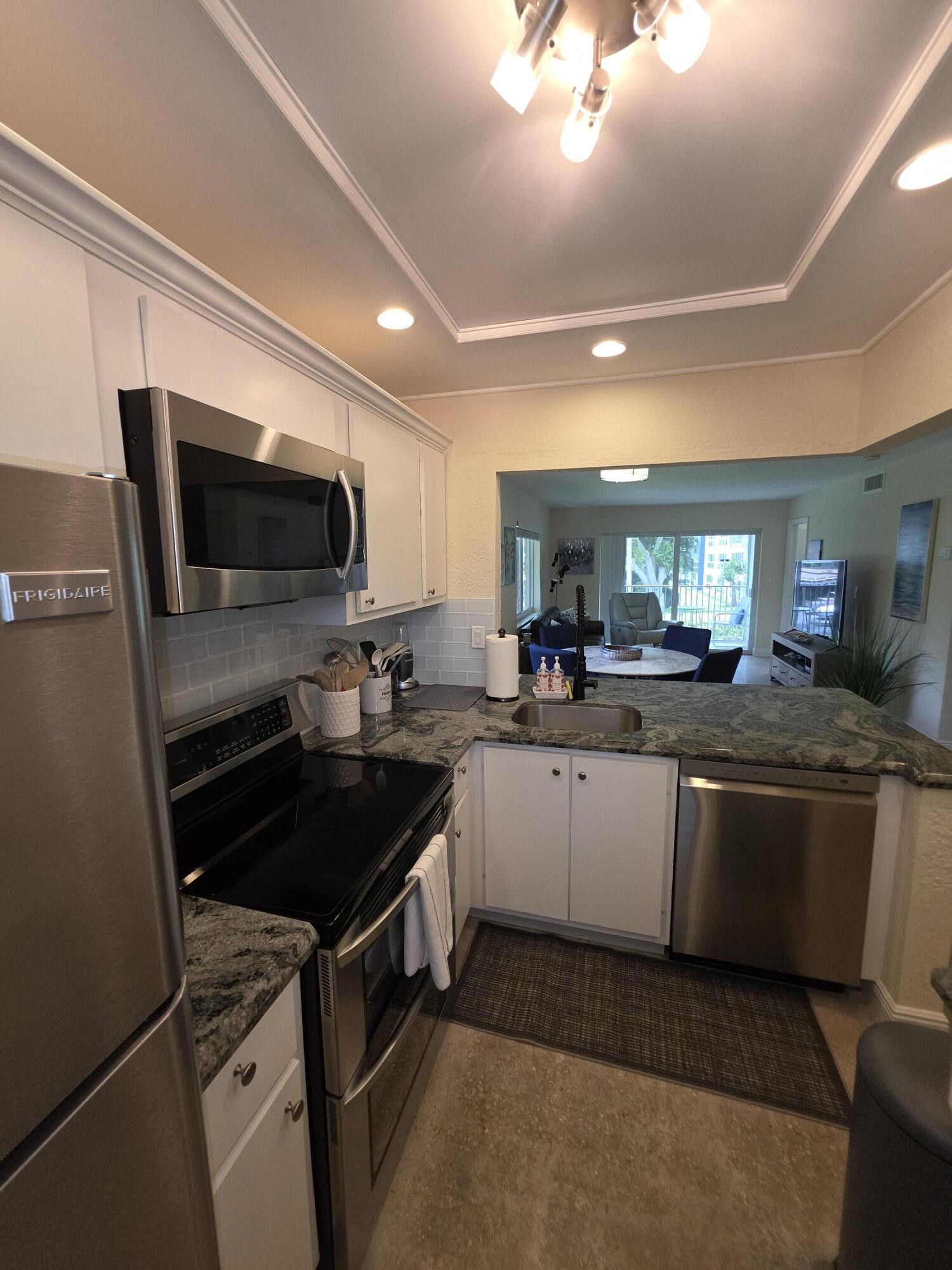 SERENA VISTA CONDO - Residential