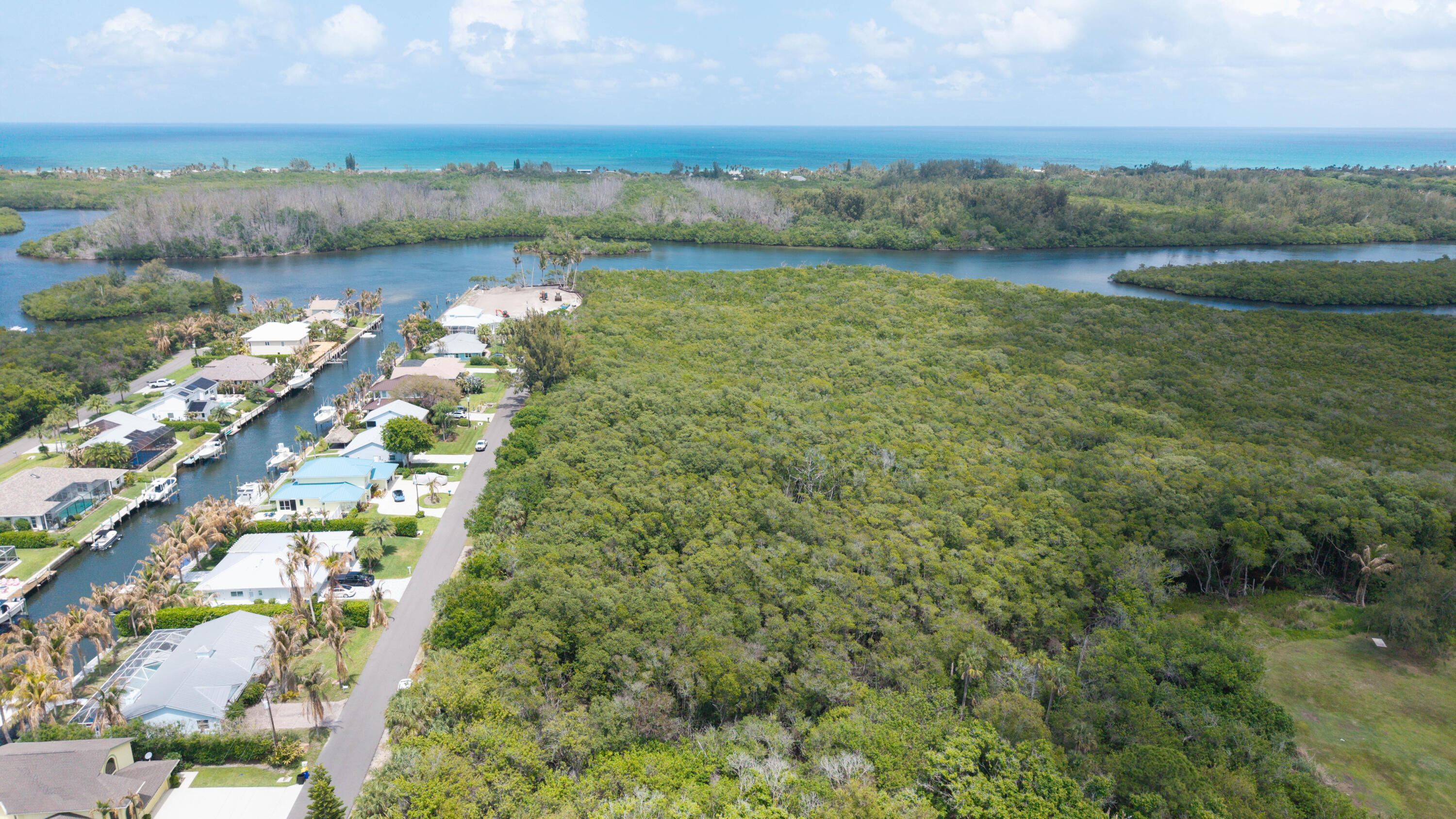 M5-HOBE SOUND - Land
