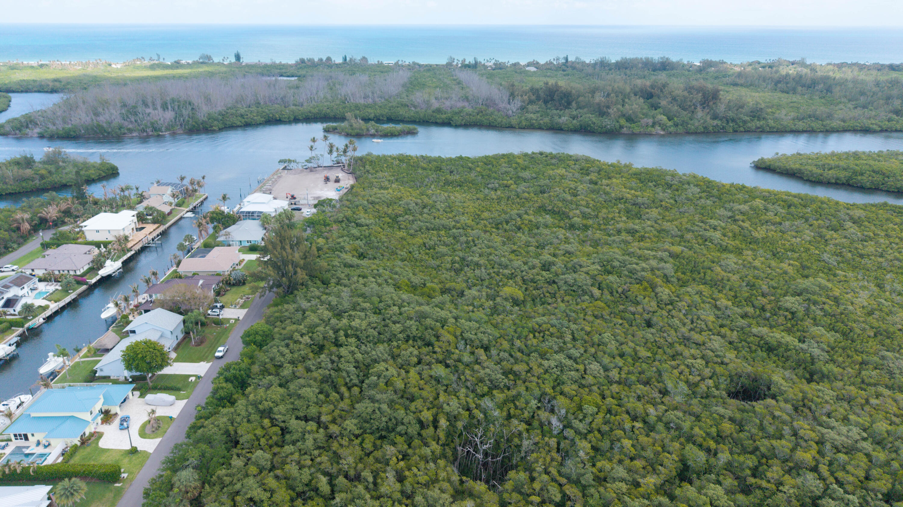 M5-HOBE SOUND - Land