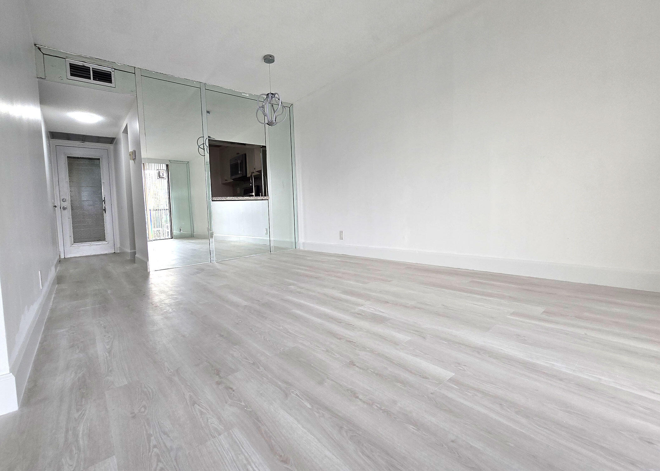TRADEWINDS B CONDO - Residential Lease