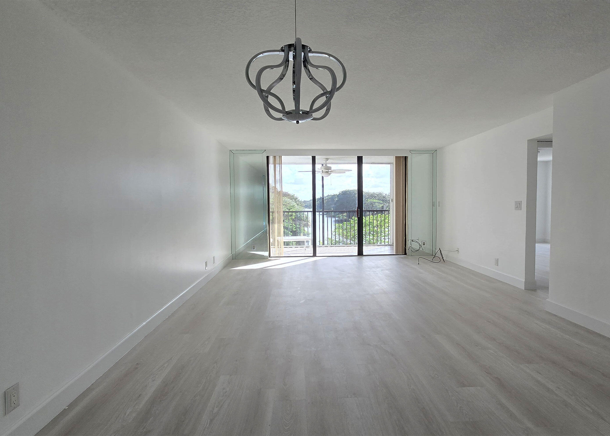 TRADEWINDS B CONDO - Residential Lease