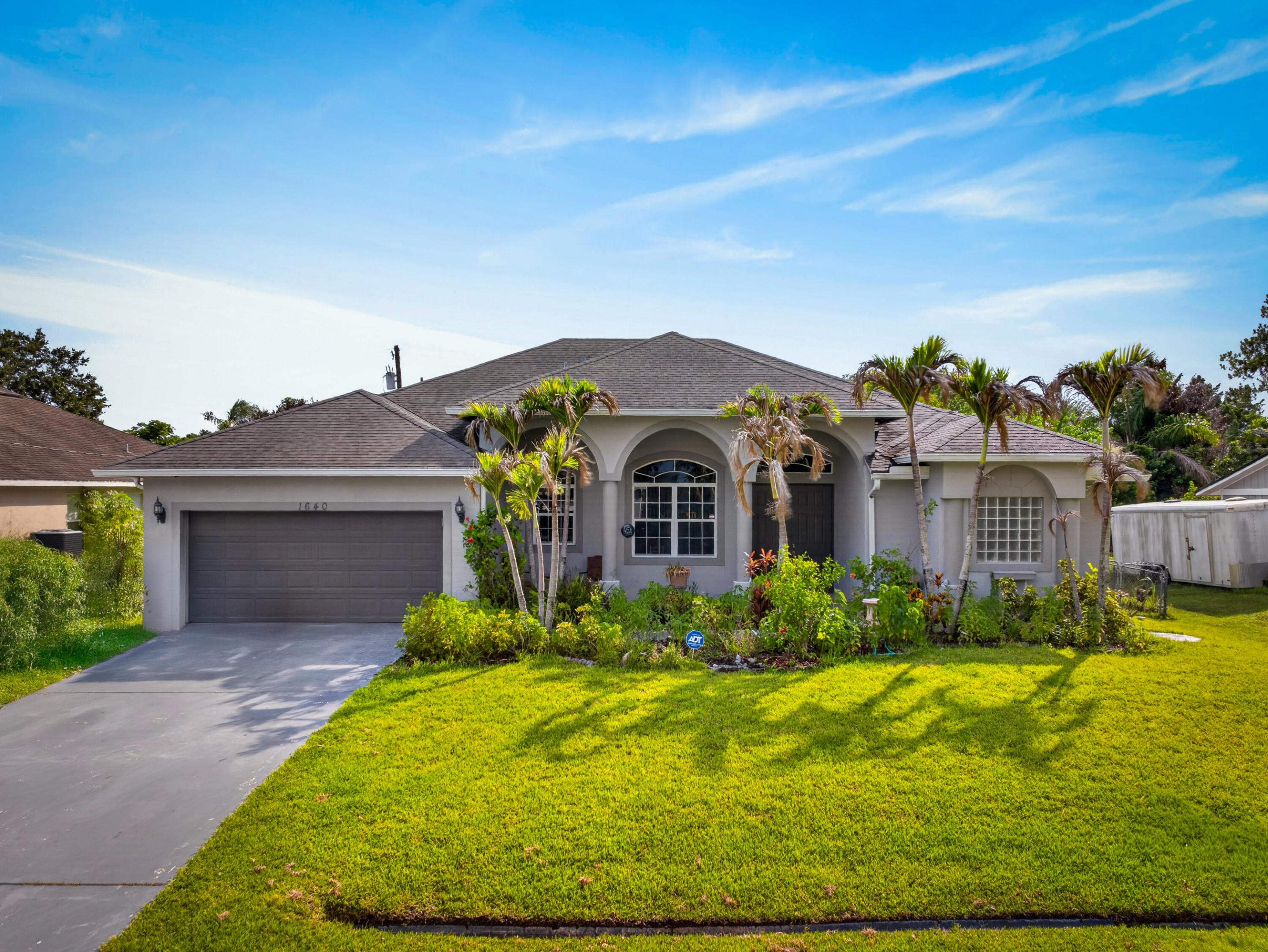 PORT ST LUCIE SECTION 13 - Residential