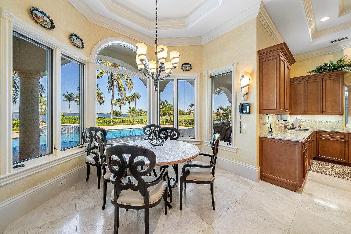 SAILFISH POINT - Residential