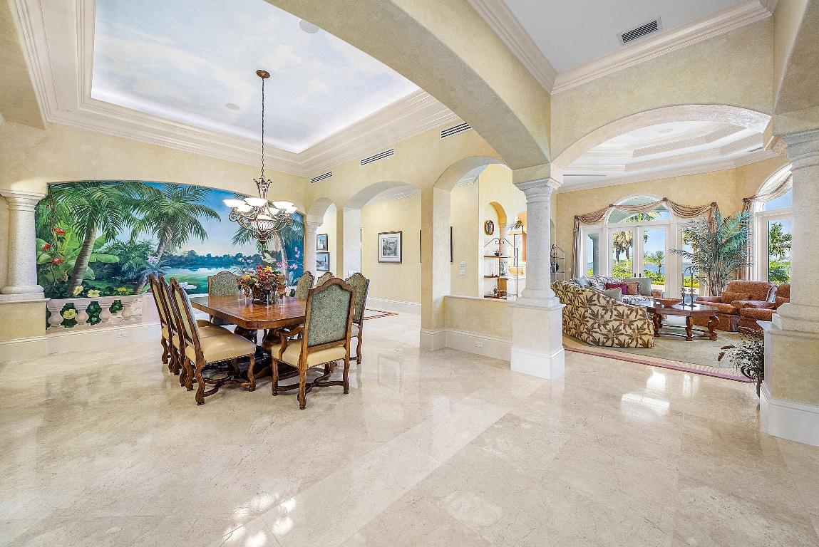 SAILFISH POINT - Residential