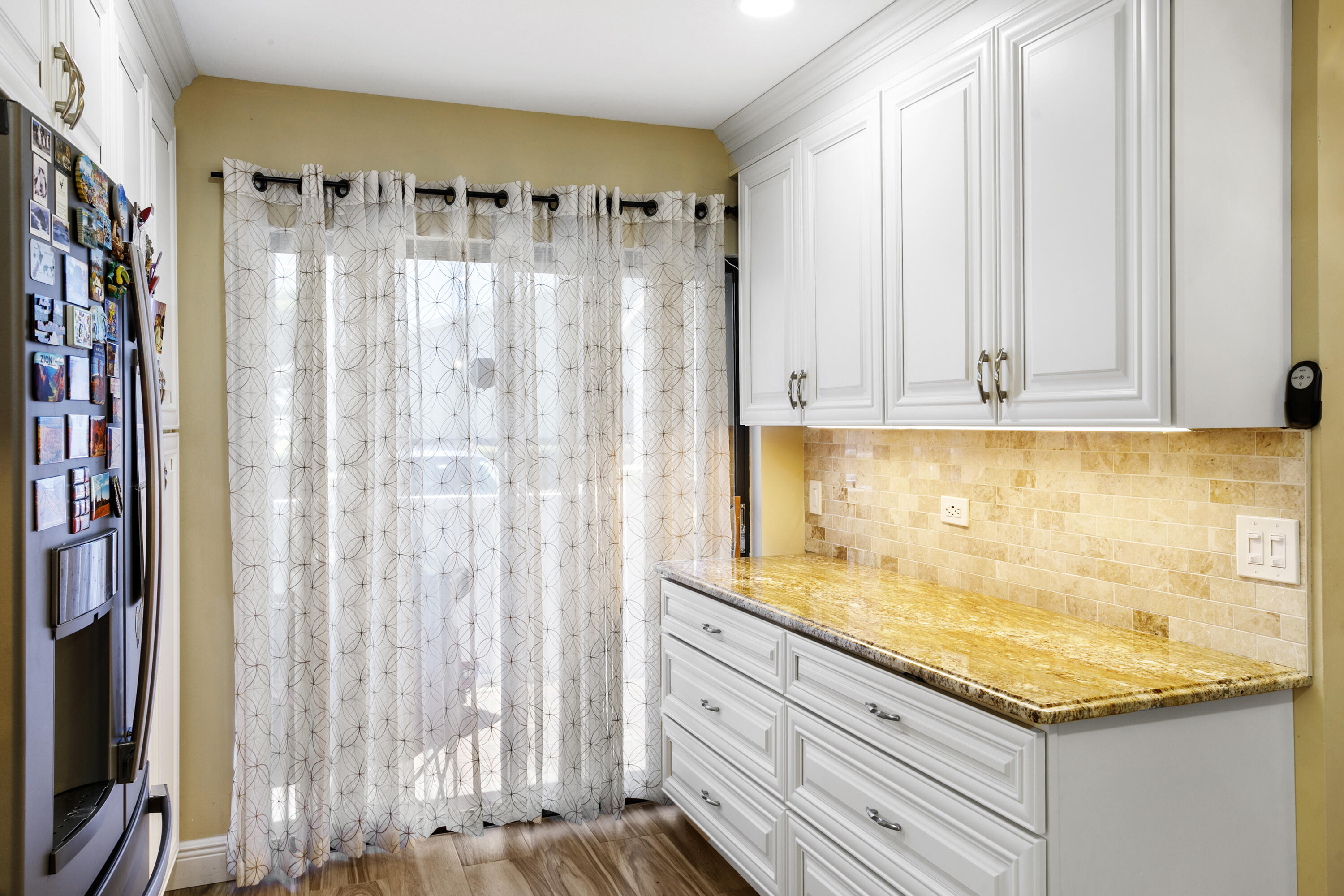 ARBOURS OF THE PALM BEACHES CONDO - Residential
