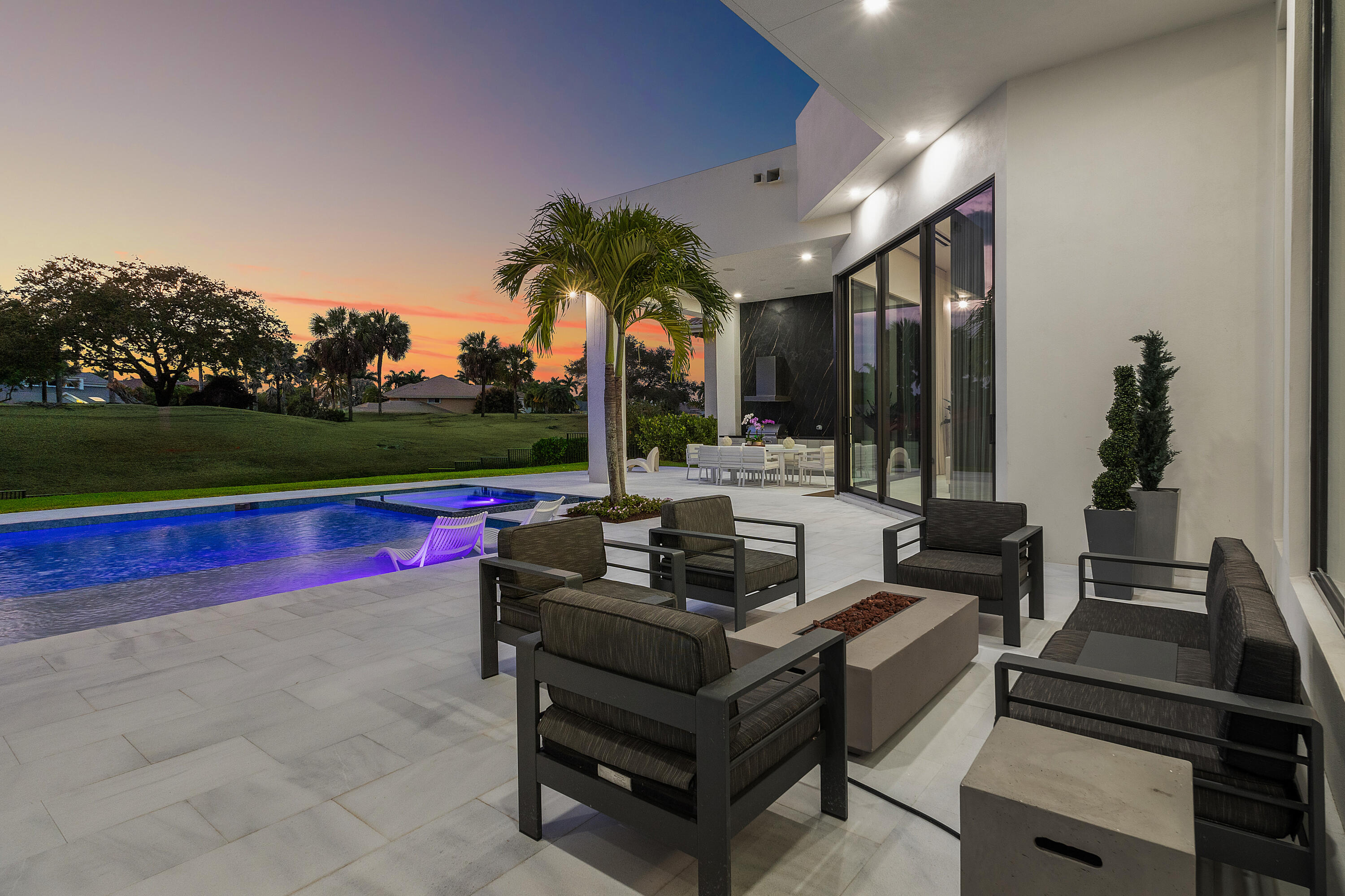 ST ANDREWS COUNTRY CLUB - Residential