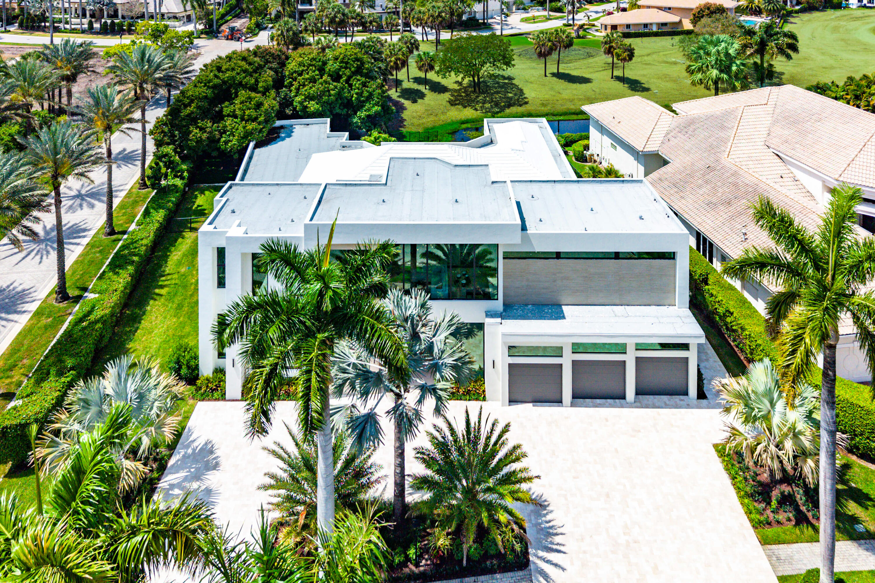 ST ANDREWS COUNTRY CLUB - Residential