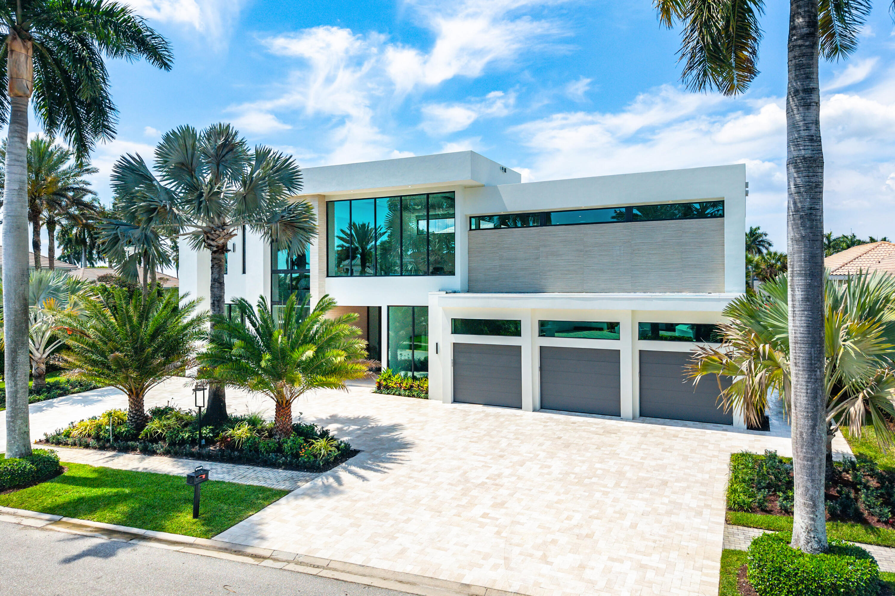 ST ANDREWS COUNTRY CLUB - Residential