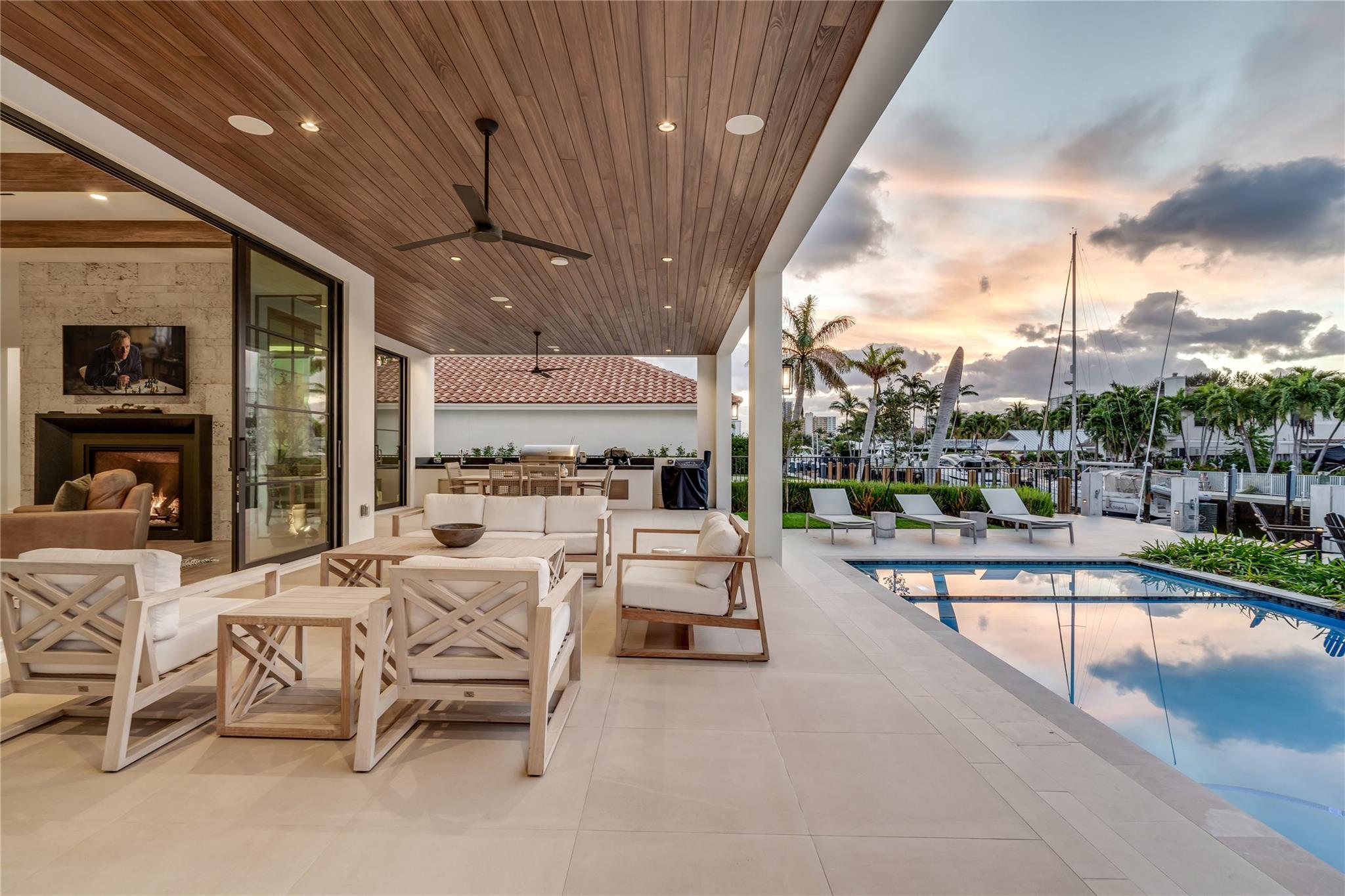 Coral Ridge Country Club - Residential