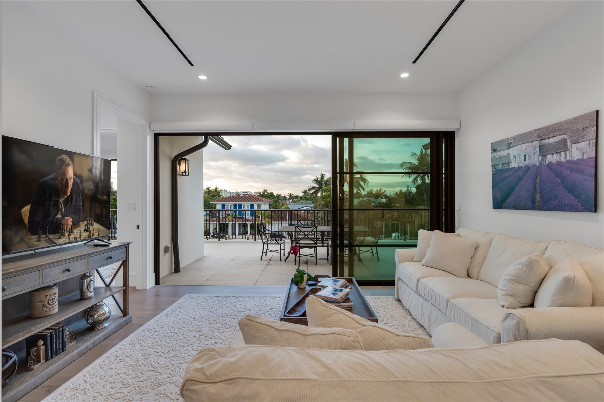 Coral Ridge Country Club - Residential