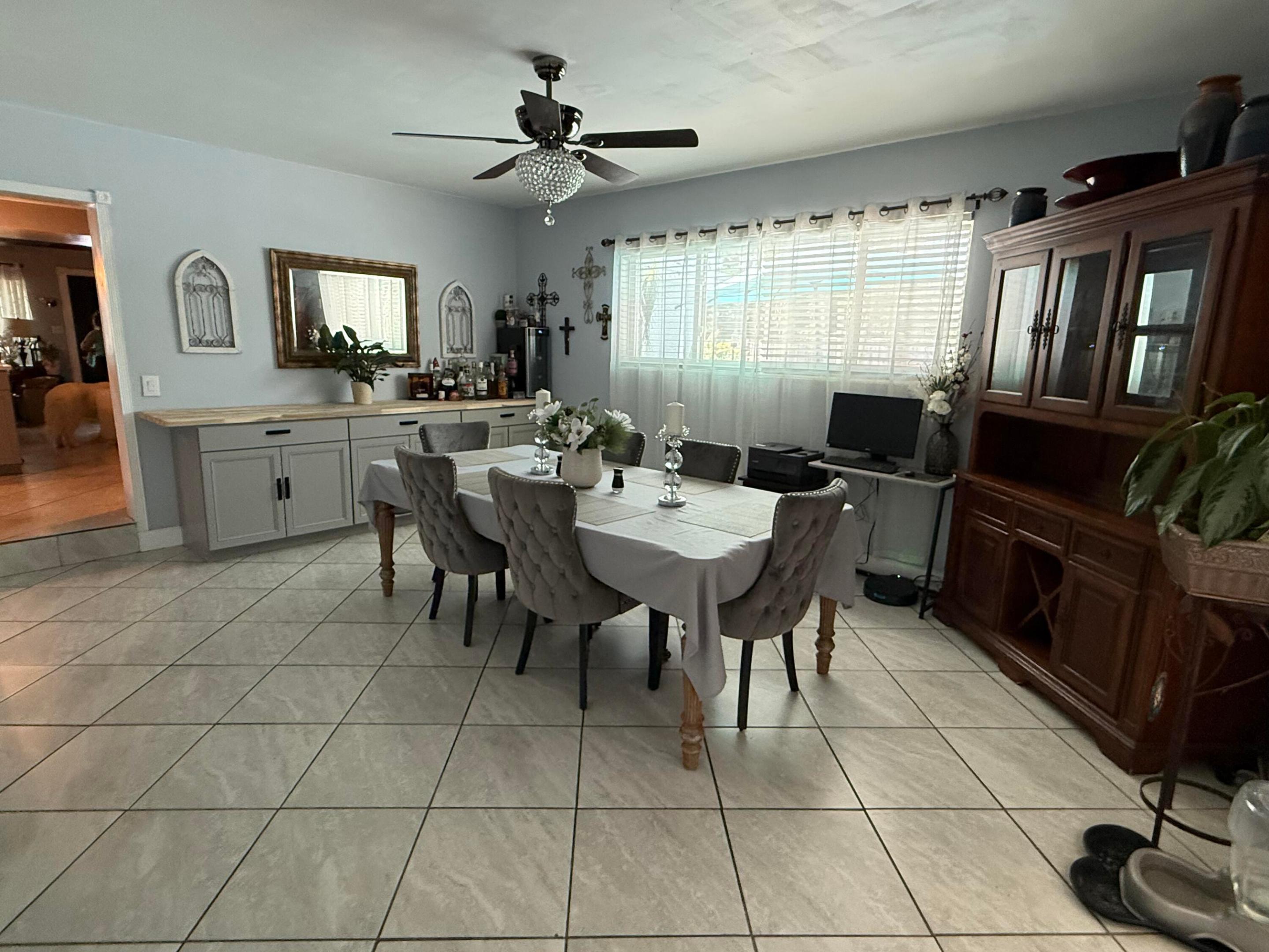 CLUB ESTATES - Residential