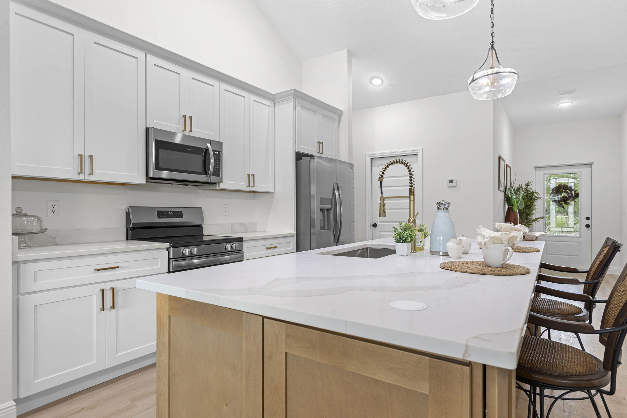 VERO LAKE ESTATES UNIT C - Residential