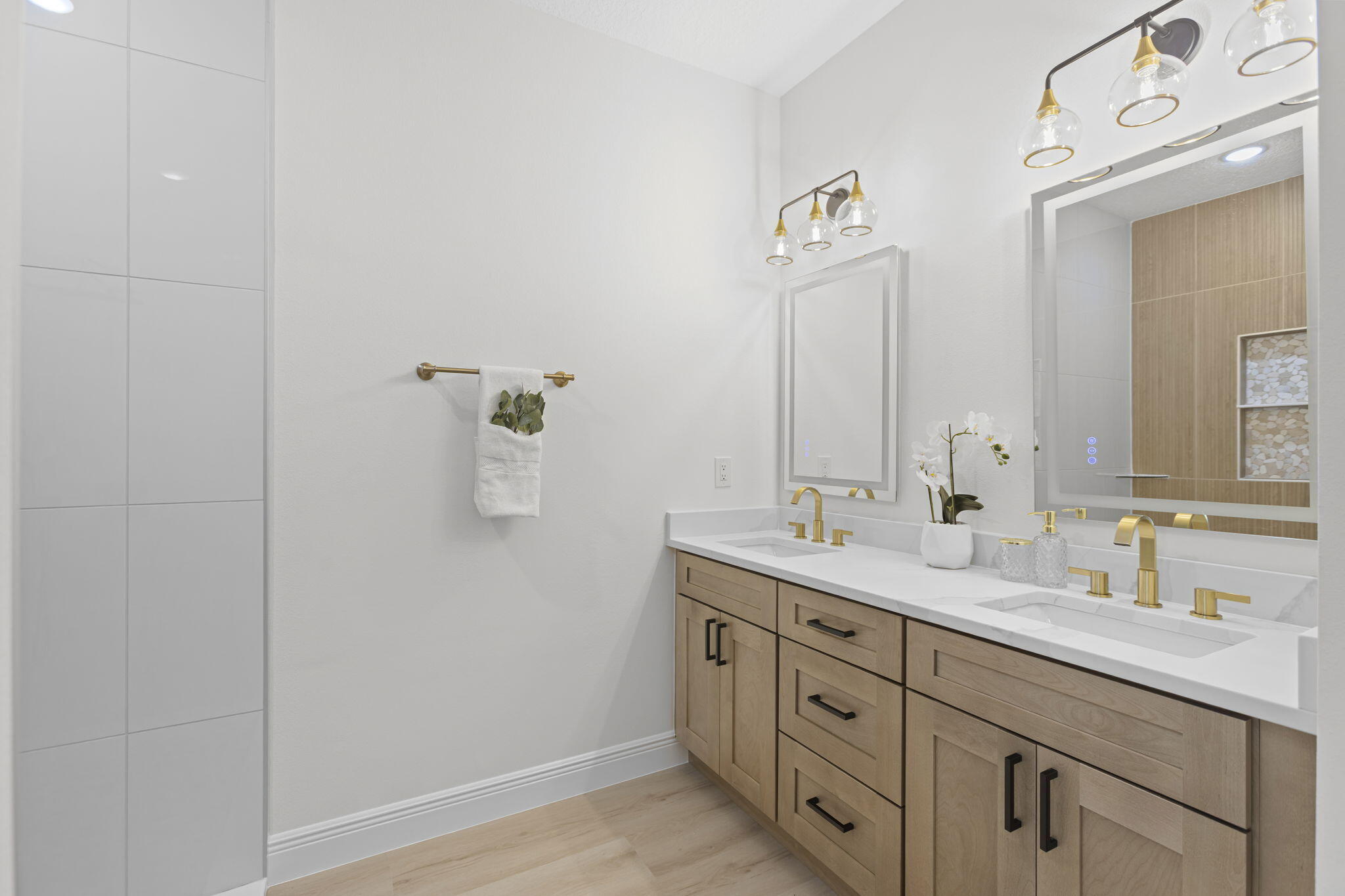 VERO LAKE ESTATES UNIT C - Residential