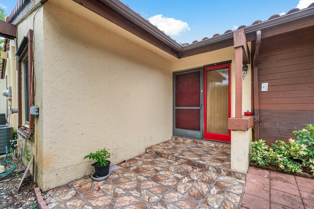 LANTANA PINES 1 SPORTSMENS CLUB - Residential Lease