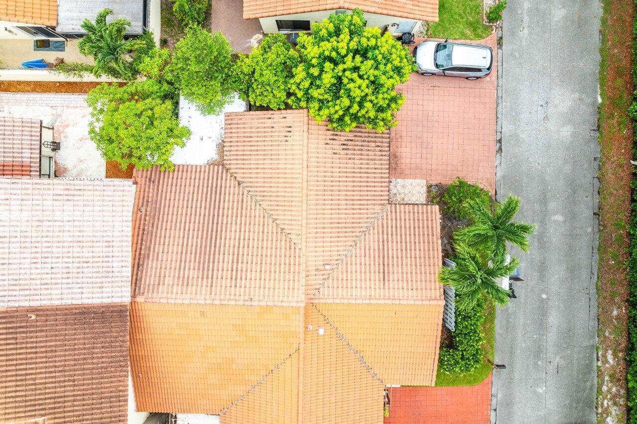 LANTANA PINES 1 SPORTSMENS CLUB - Residential Lease