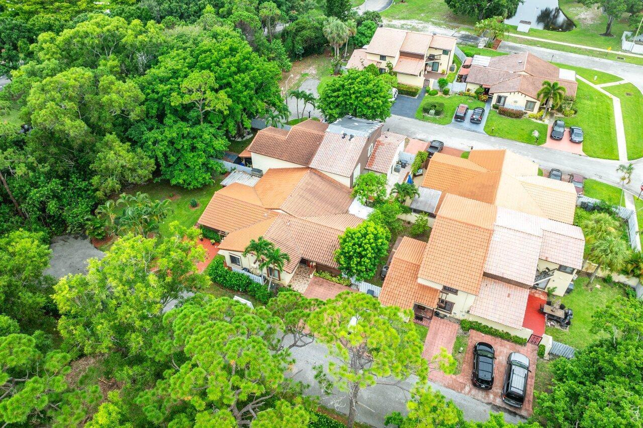 LANTANA PINES 1 SPORTSMENS CLUB - Residential Lease