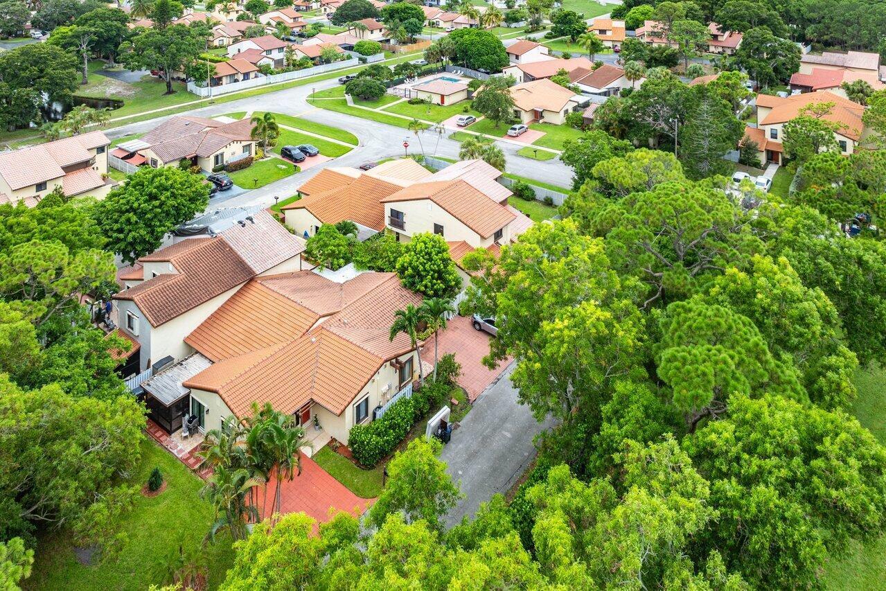 LANTANA PINES 1 SPORTSMENS CLUB - Residential Lease