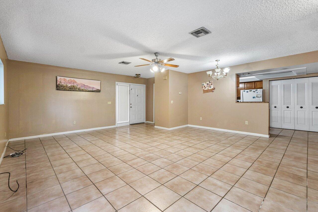 LANTANA PINES 1 SPORTSMENS CLUB - Residential Lease