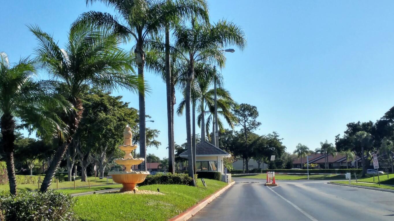 PALM CLUB VILLAGE I CONDO - Residential Lease