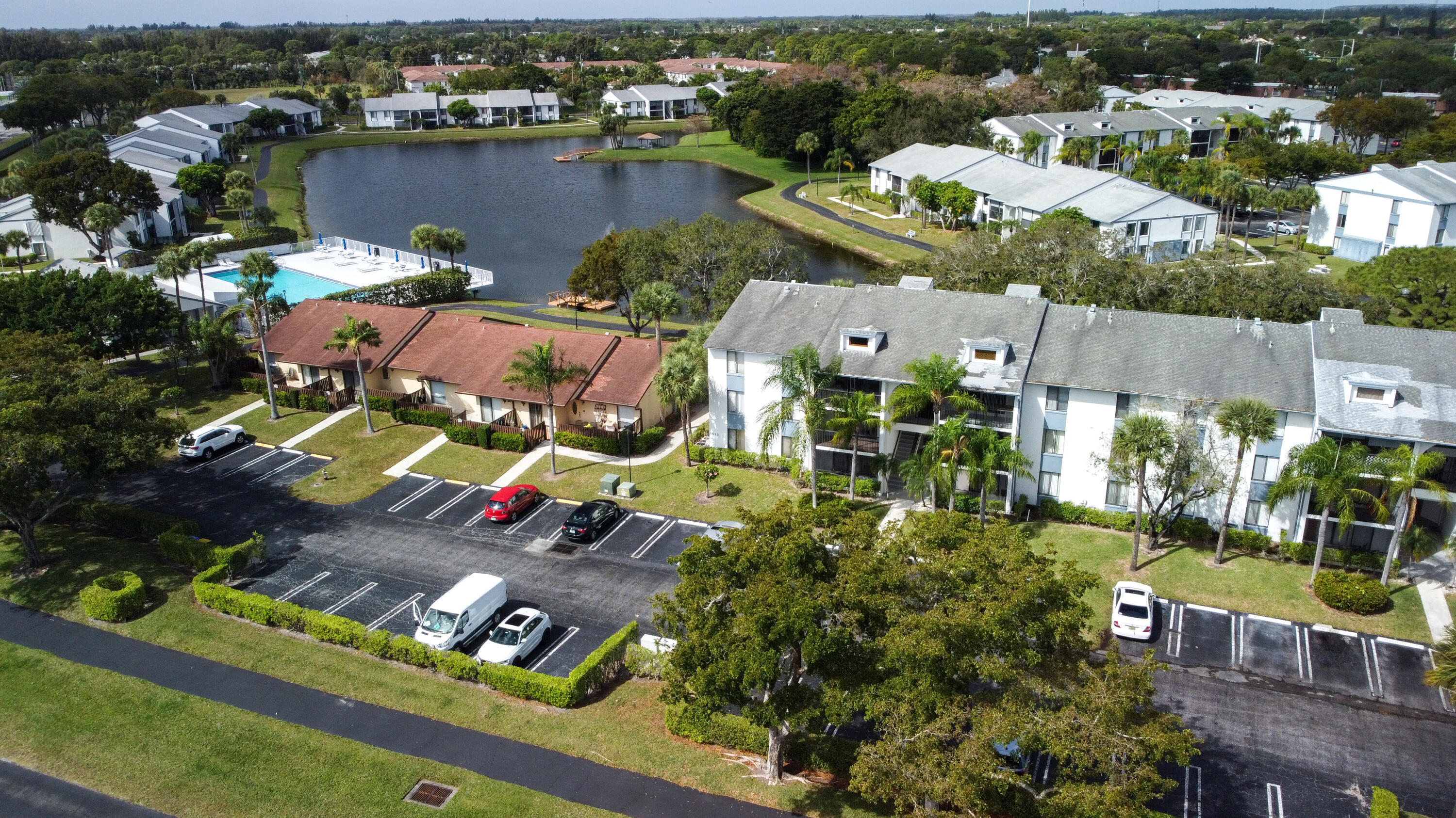 PALM CLUB VILLAGE I CONDO - Residential Lease