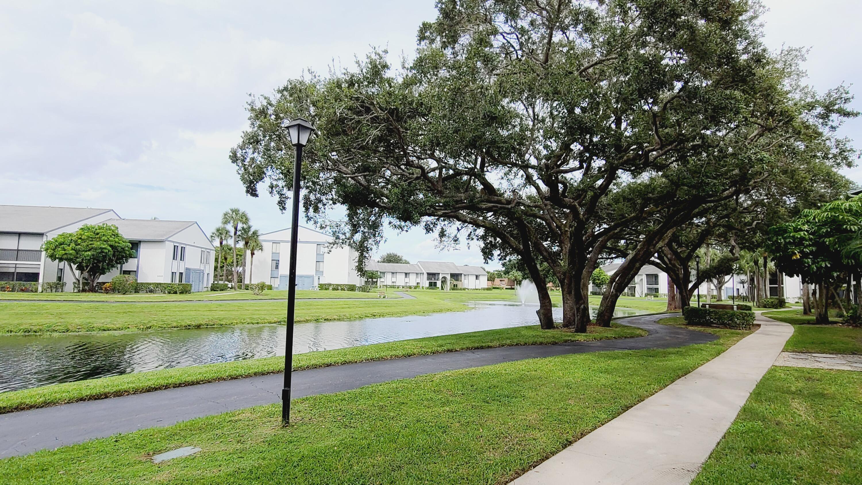 PALM CLUB VILLAGE I CONDO - Residential Lease