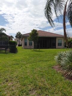 BOTANICA LAKES - Residential
