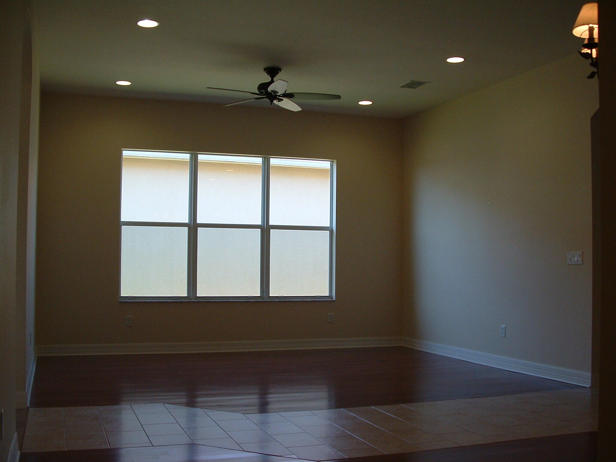 BOTANICA LAKES - Residential