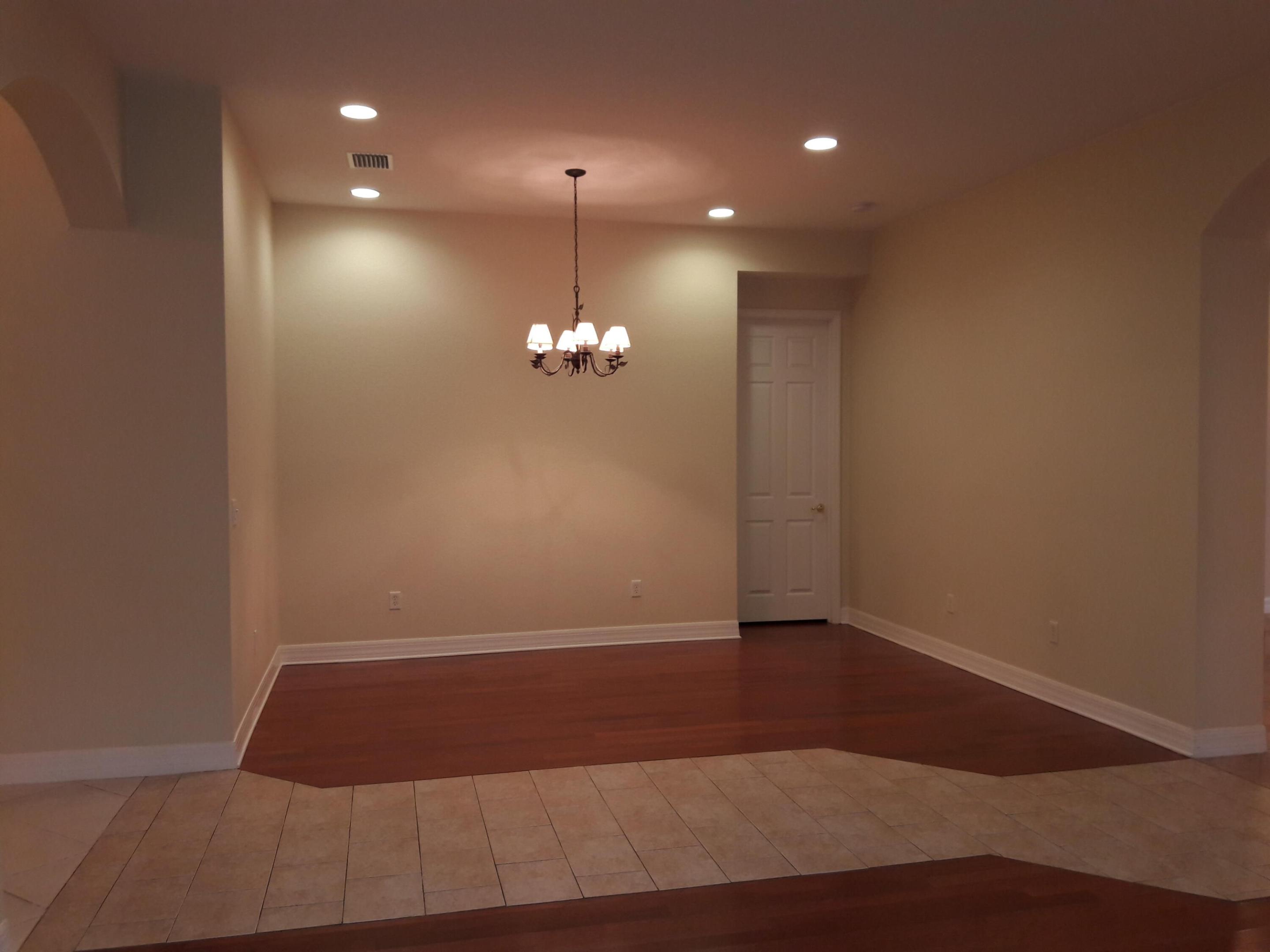 BOTANICA LAKES - Residential