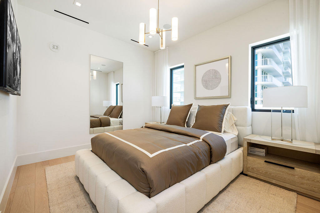 LE SANCTUAIRE CONDO - Residential