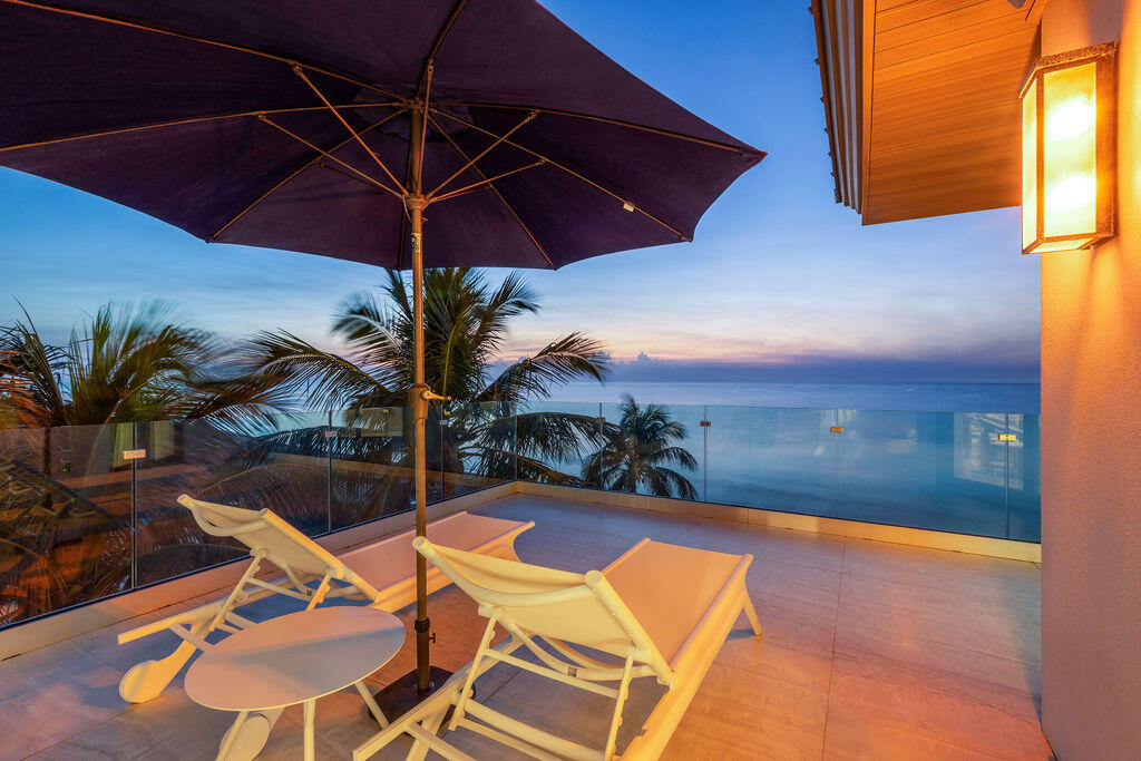LE SANCTUAIRE CONDO - Residential