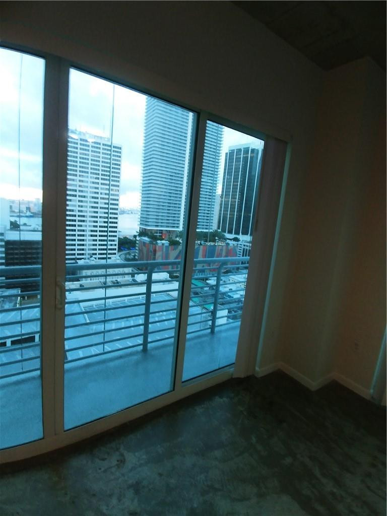 THE LOFT DOWNTOWN II CONDO - Residential Lease