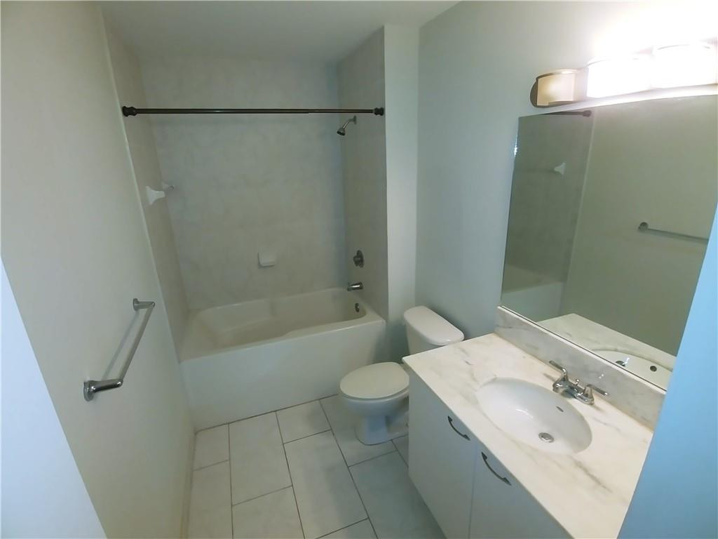 THE LOFT DOWNTOWN II CONDO - Residential Lease