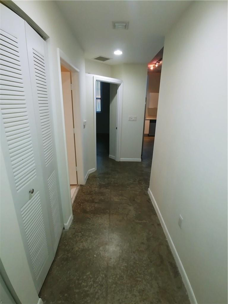 THE LOFT DOWNTOWN II CONDO - Residential Lease