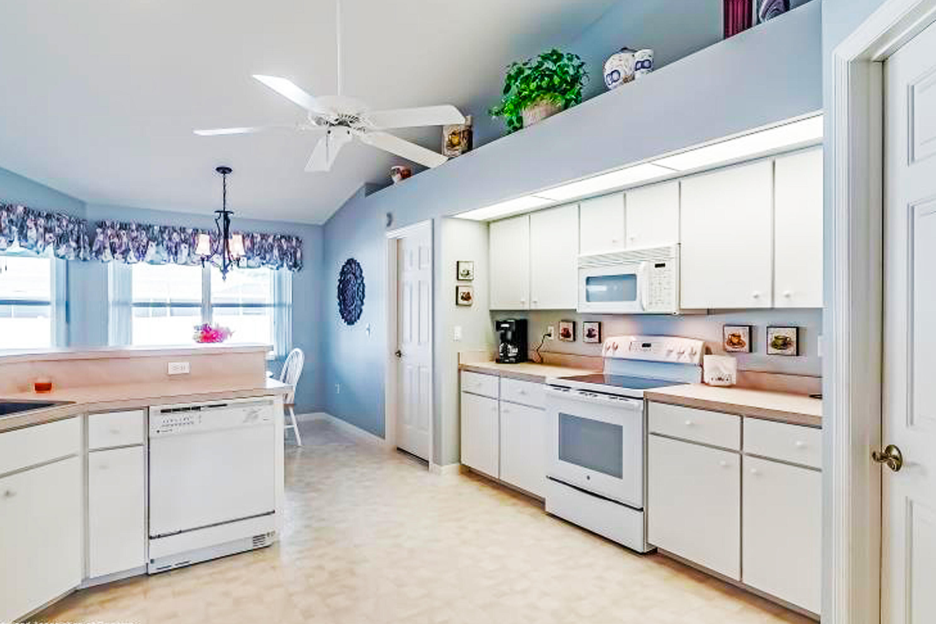 SPRING LAKE VILL 05 - Residential