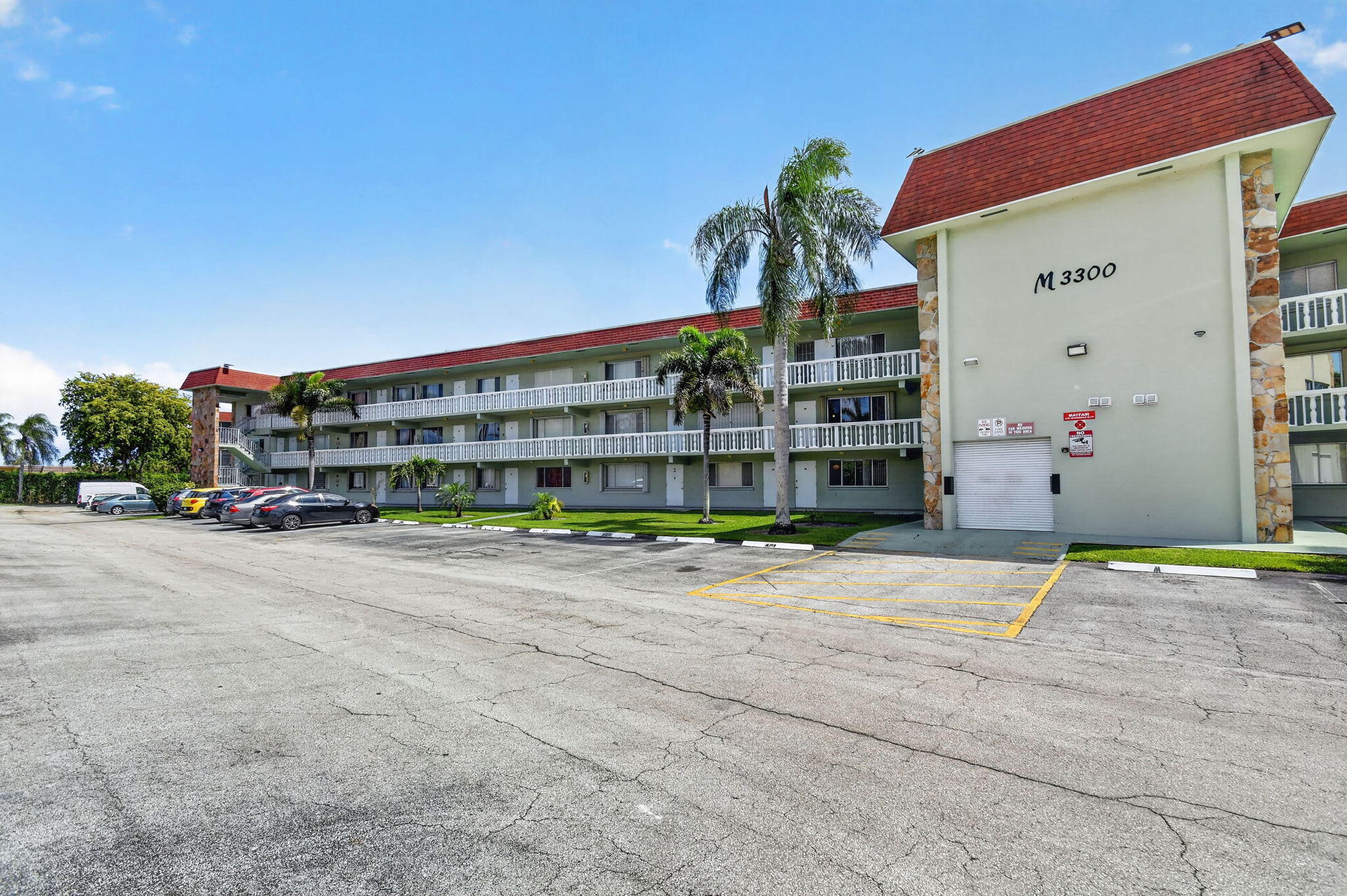 REGAL PALMS MAYFAIR CONDO - Residential