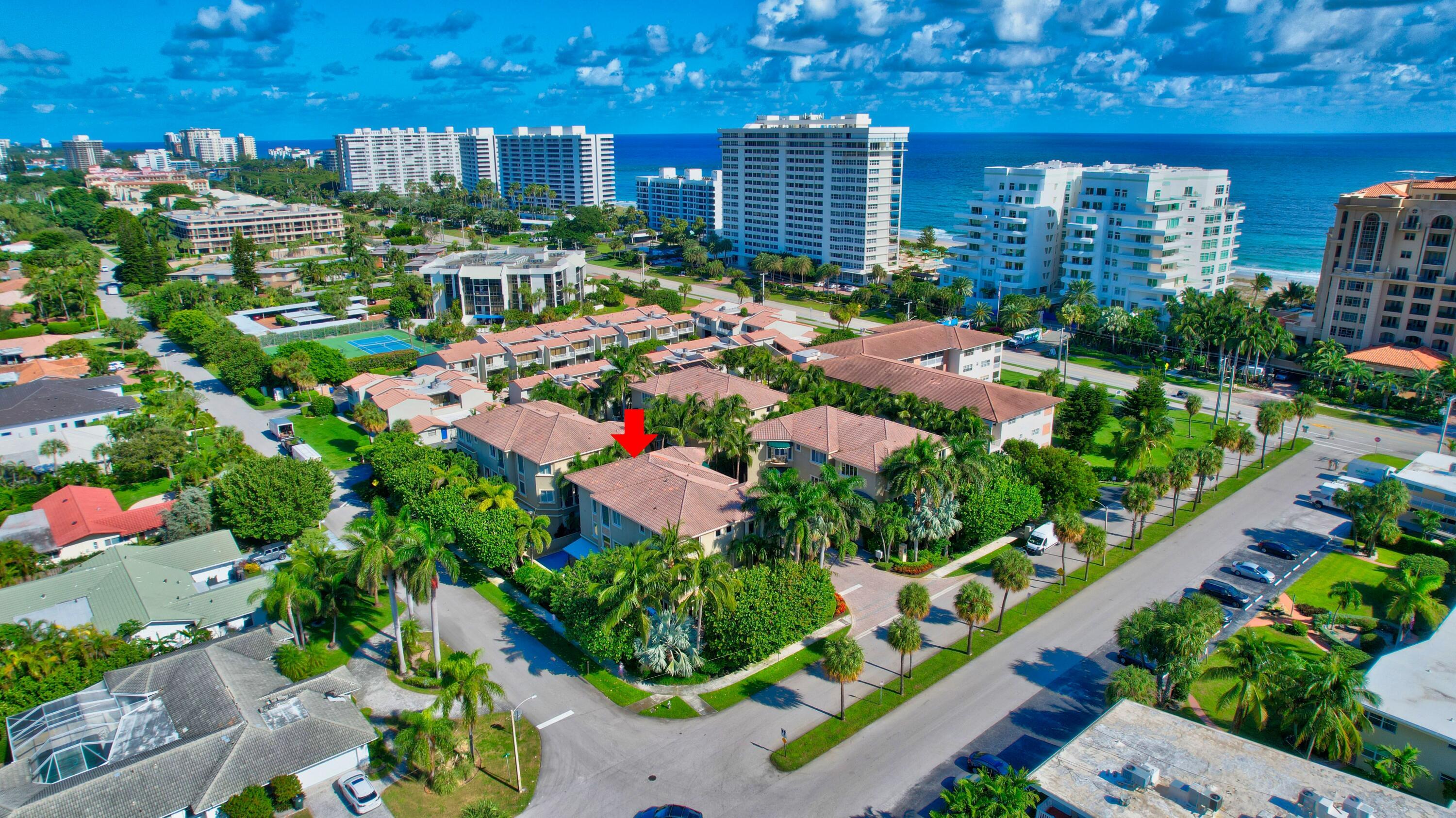 SATURNIA - Residential Lease