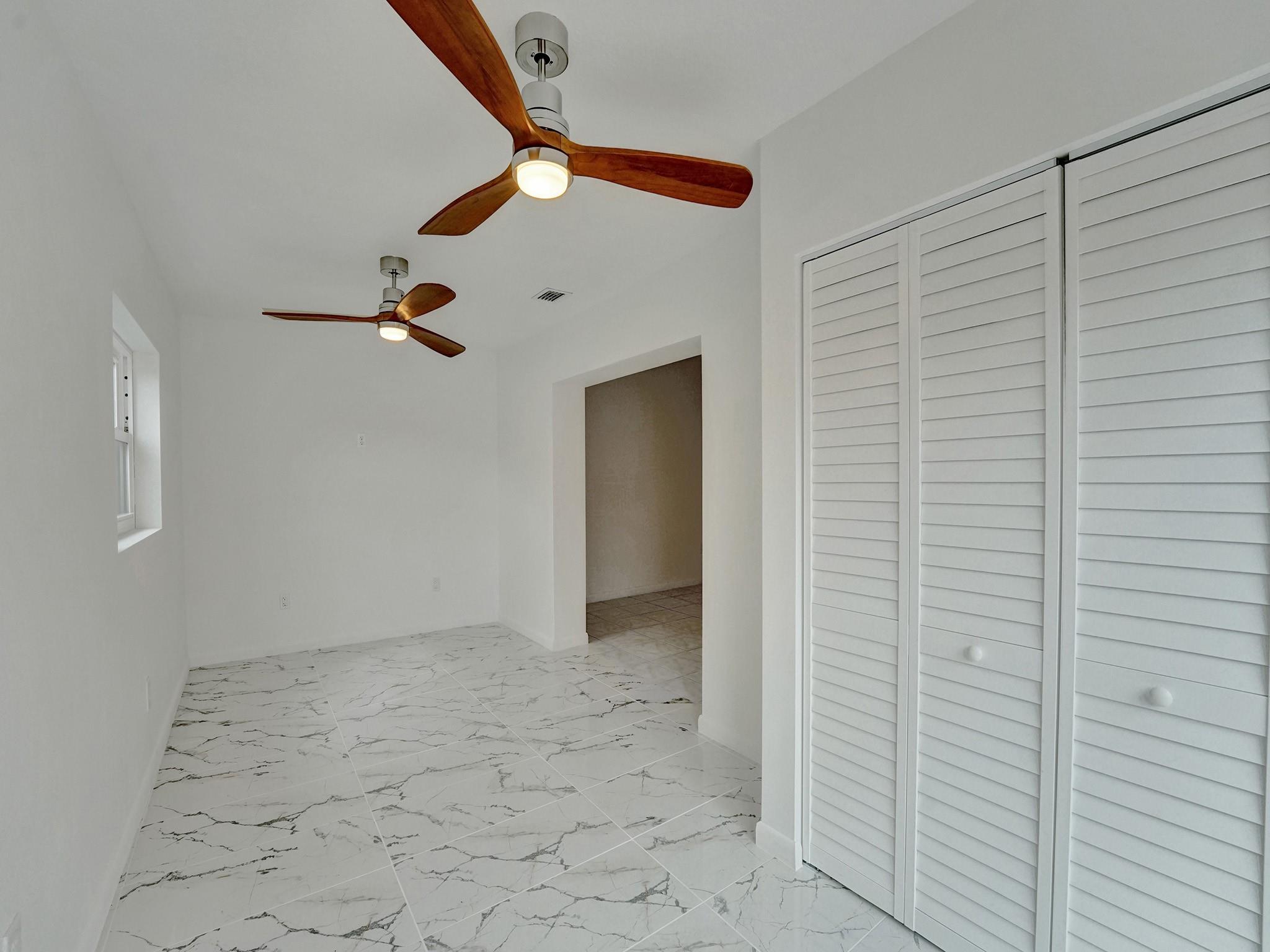 Forest Lake Villas - Residential