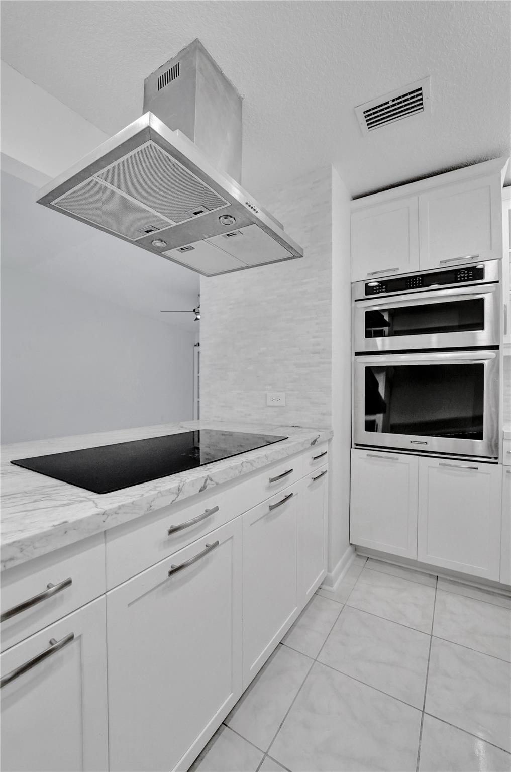 Forest Lake Villas - Residential