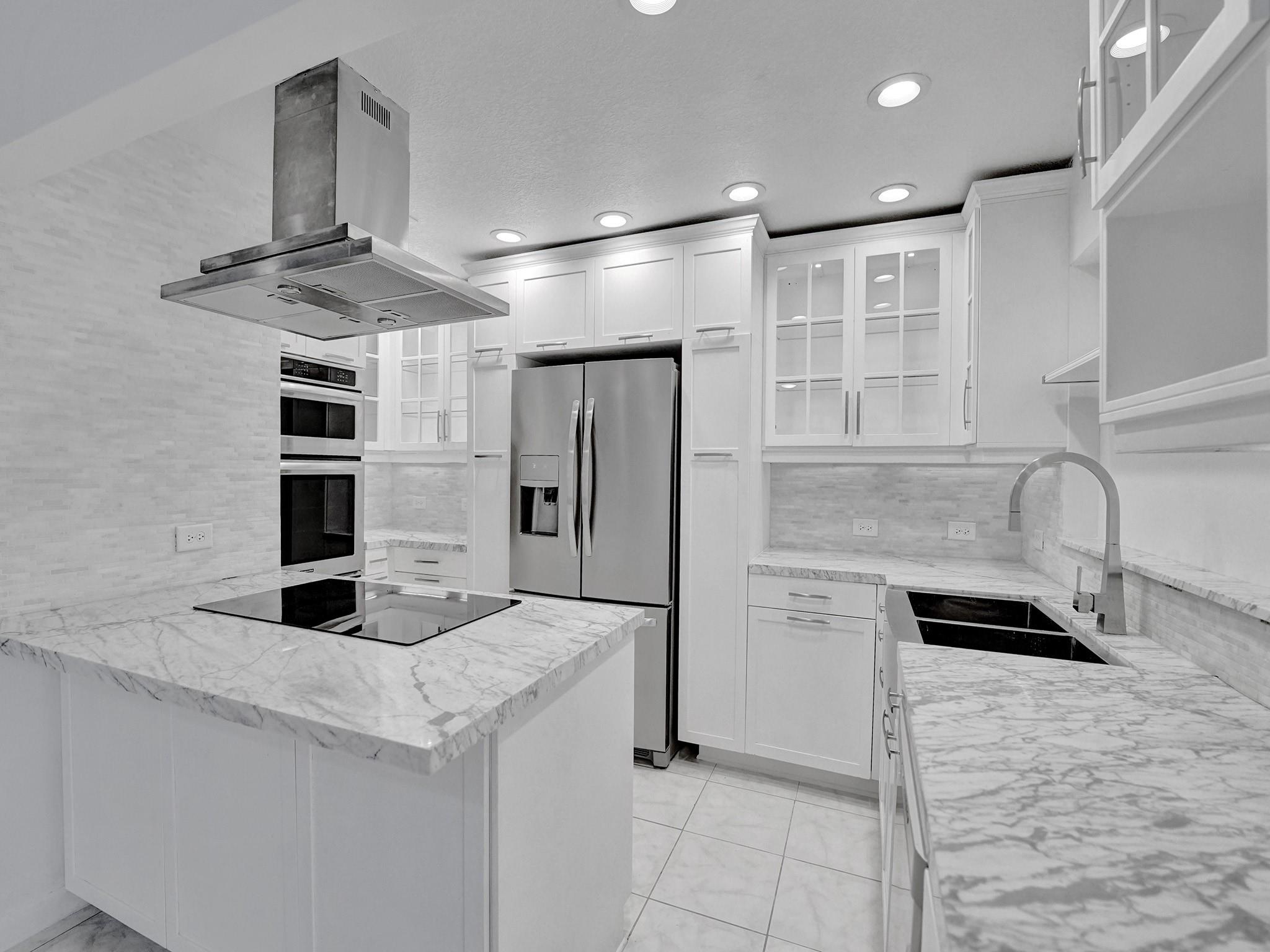 Forest Lake Villas - Residential
