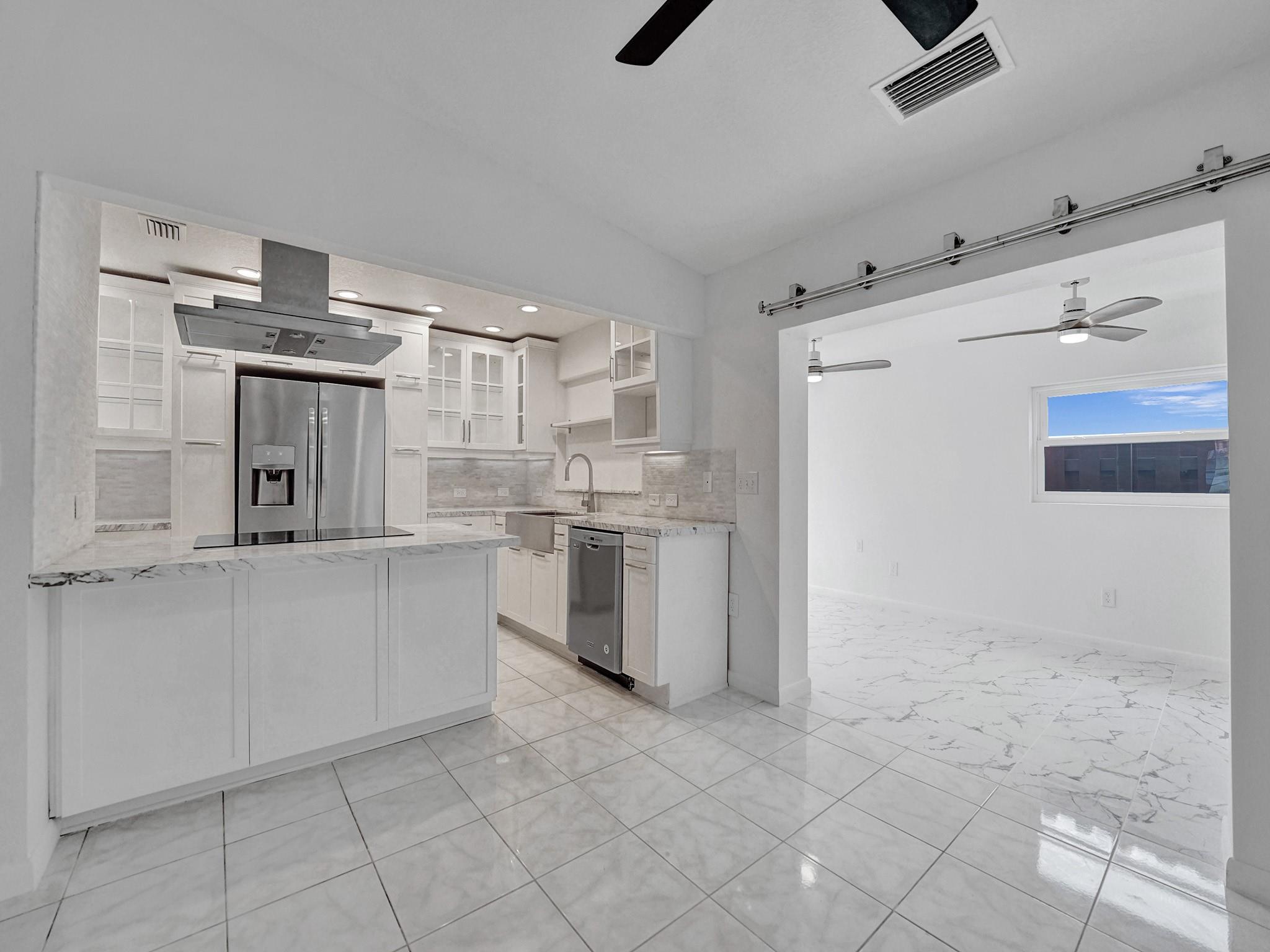 Forest Lake Villas - Residential