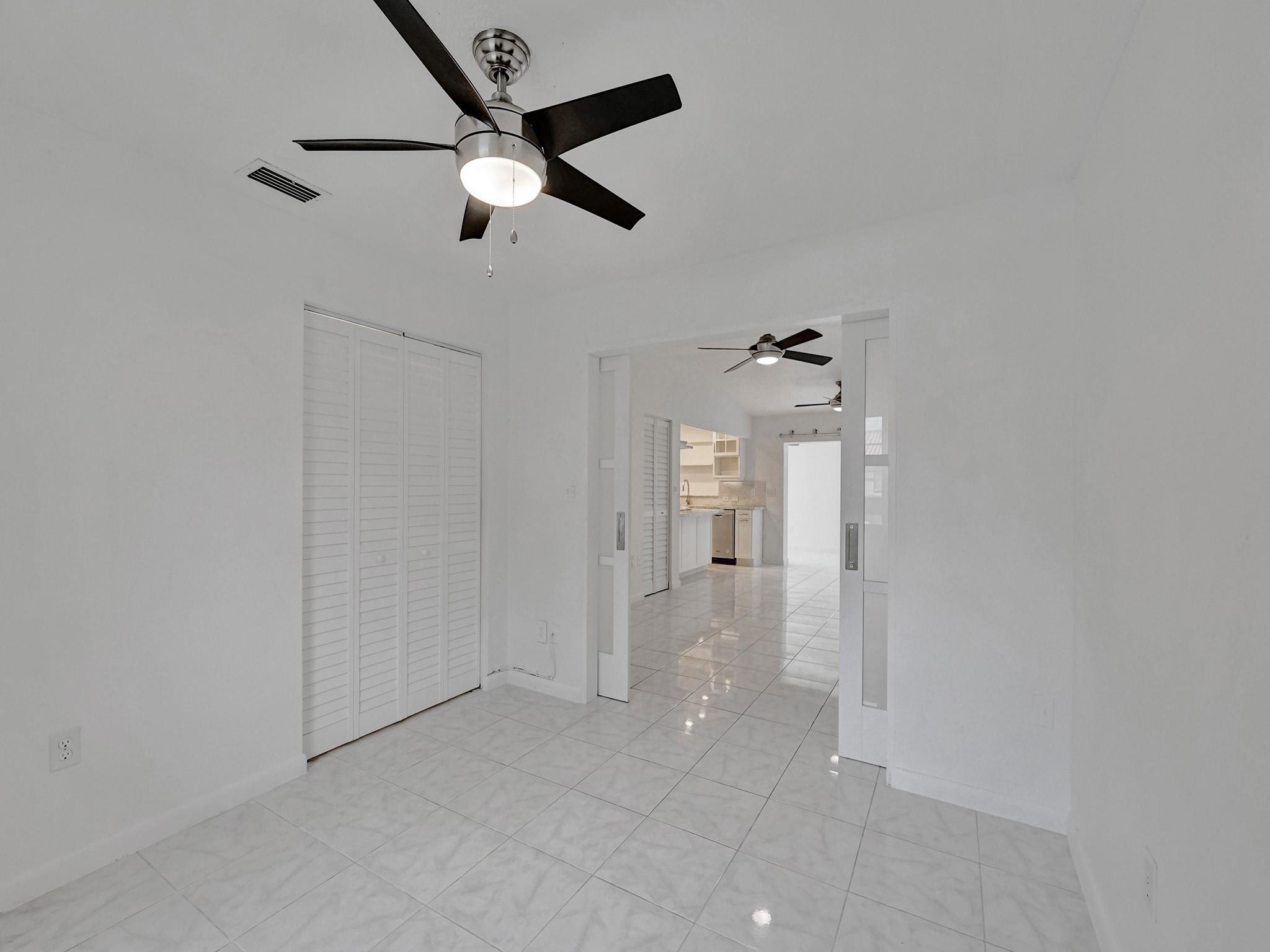 Forest Lake Villas - Residential