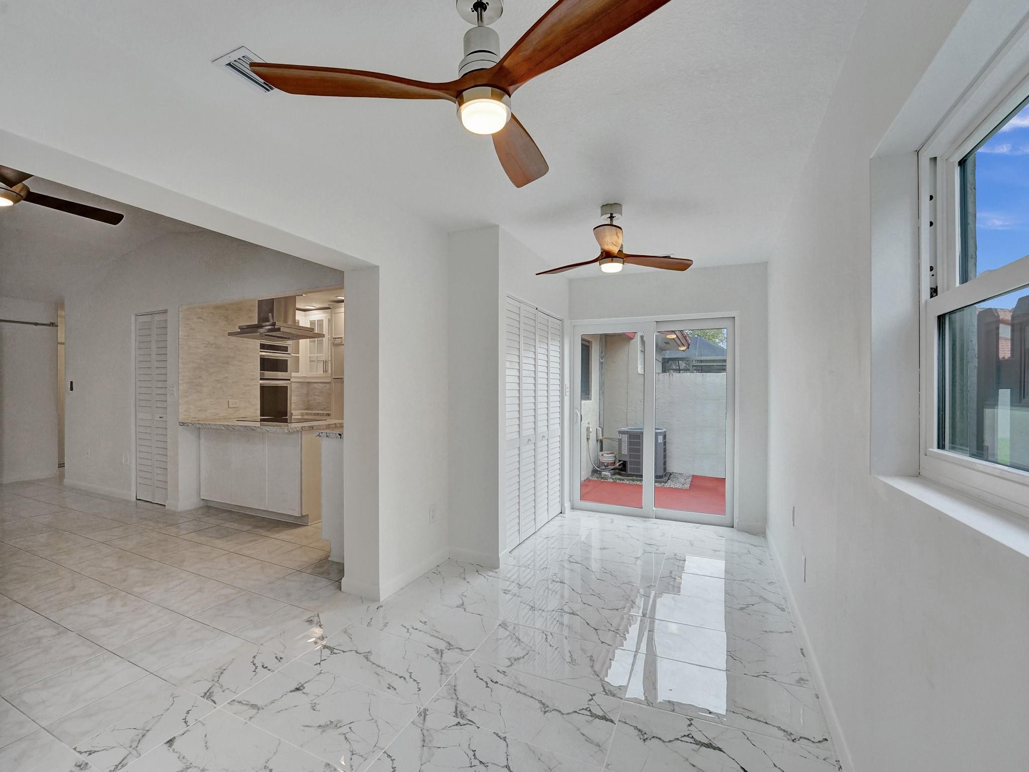 Forest Lake Villas - Residential