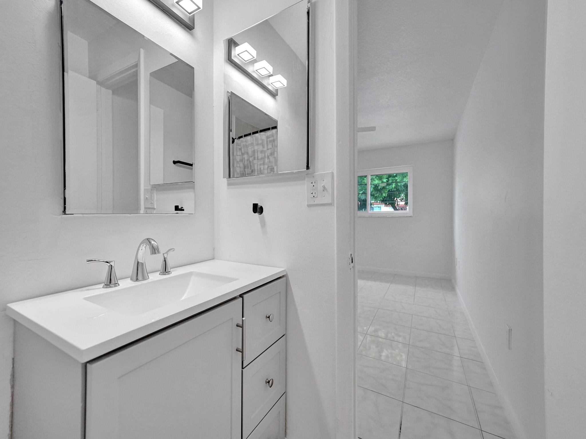Forest Lake Villas - Residential