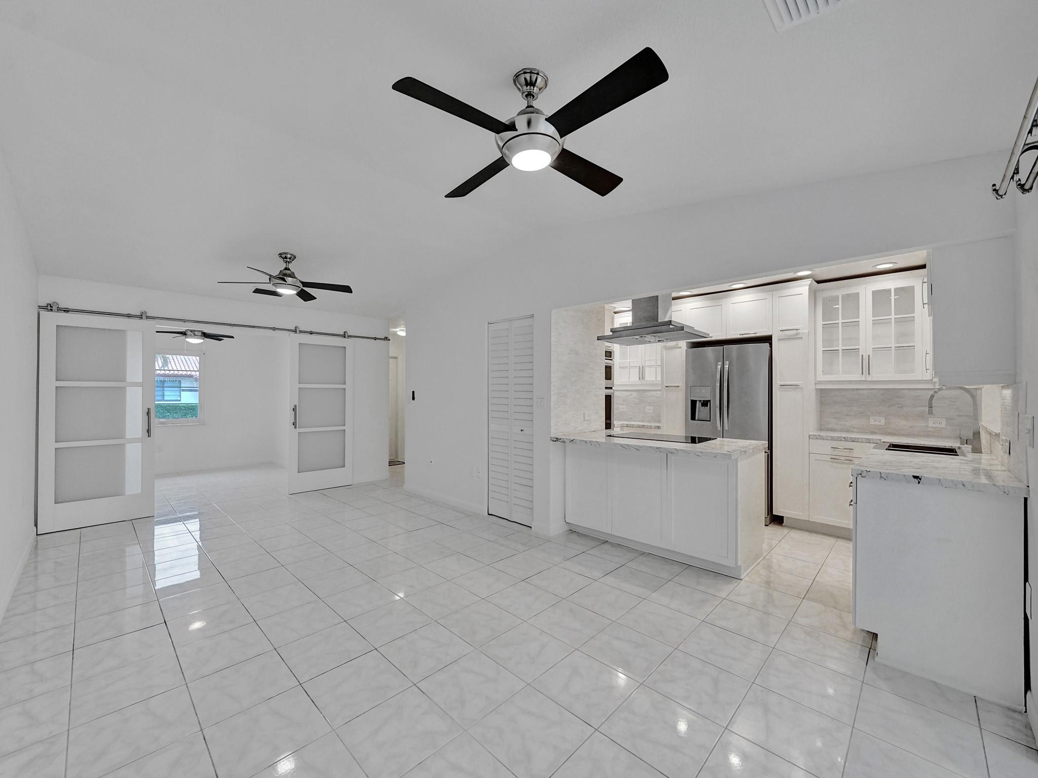 Forest Lake Villas - Residential