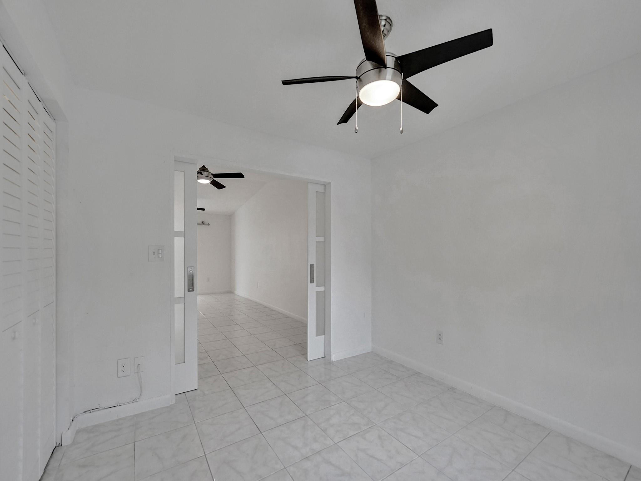 Forest Lake Villas - Residential