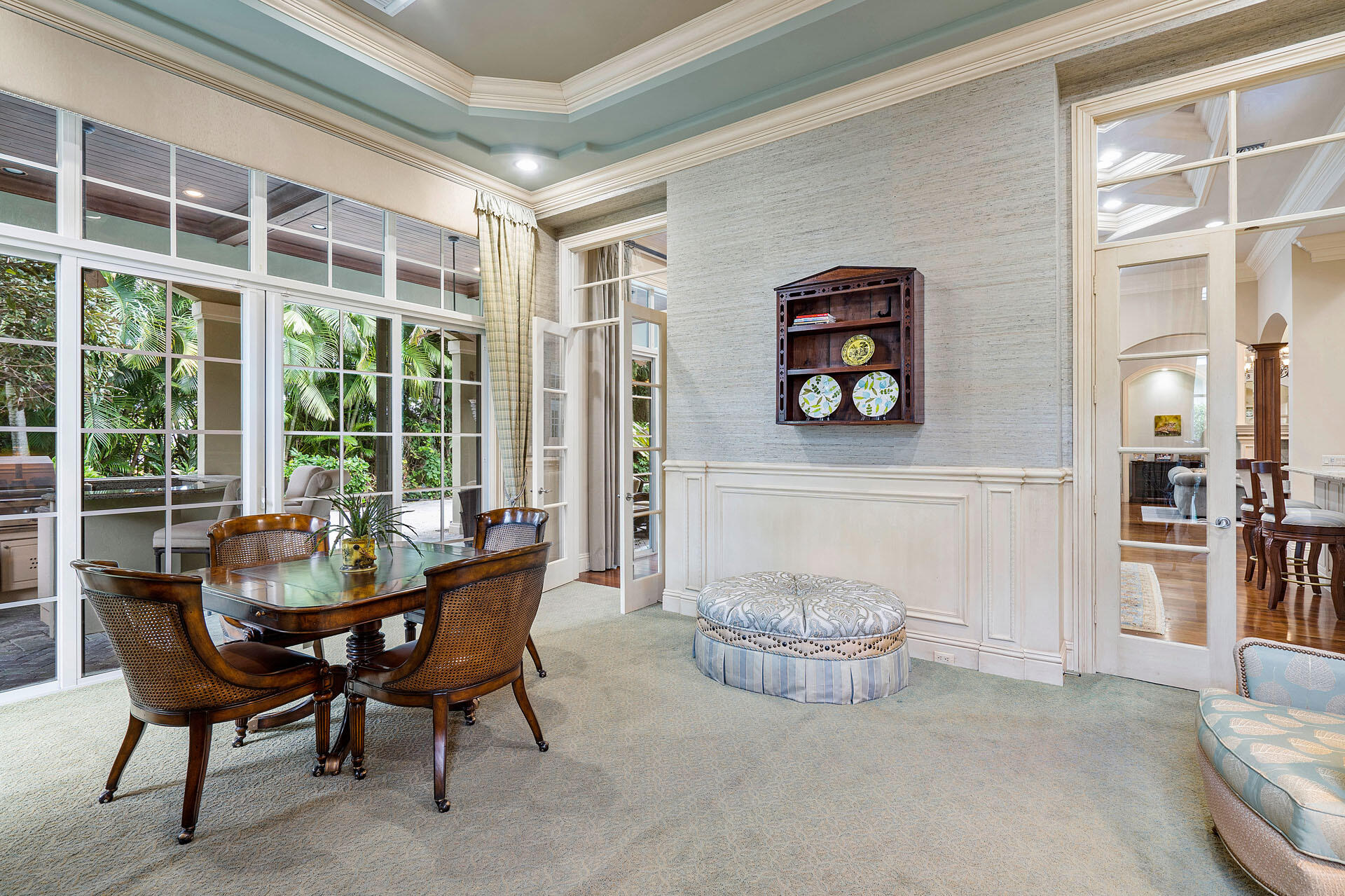 ROYAL PALM YACHT & COUNTRY CLUB - Residential