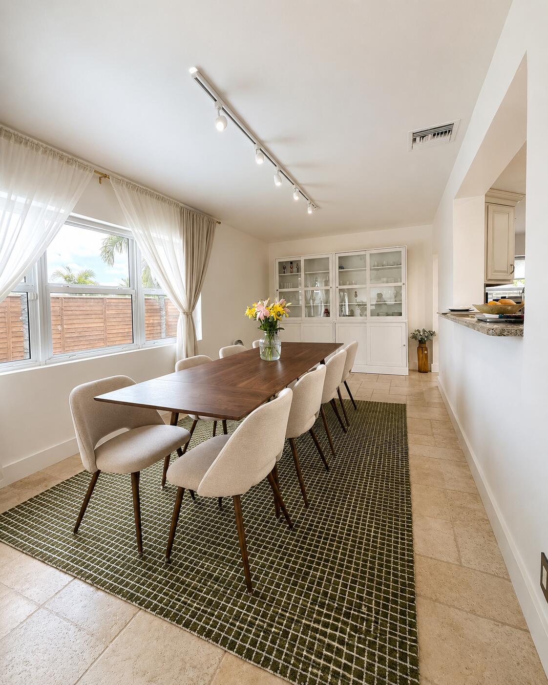 BOULEVARD HEIGHTS SECTION - Residential Lease